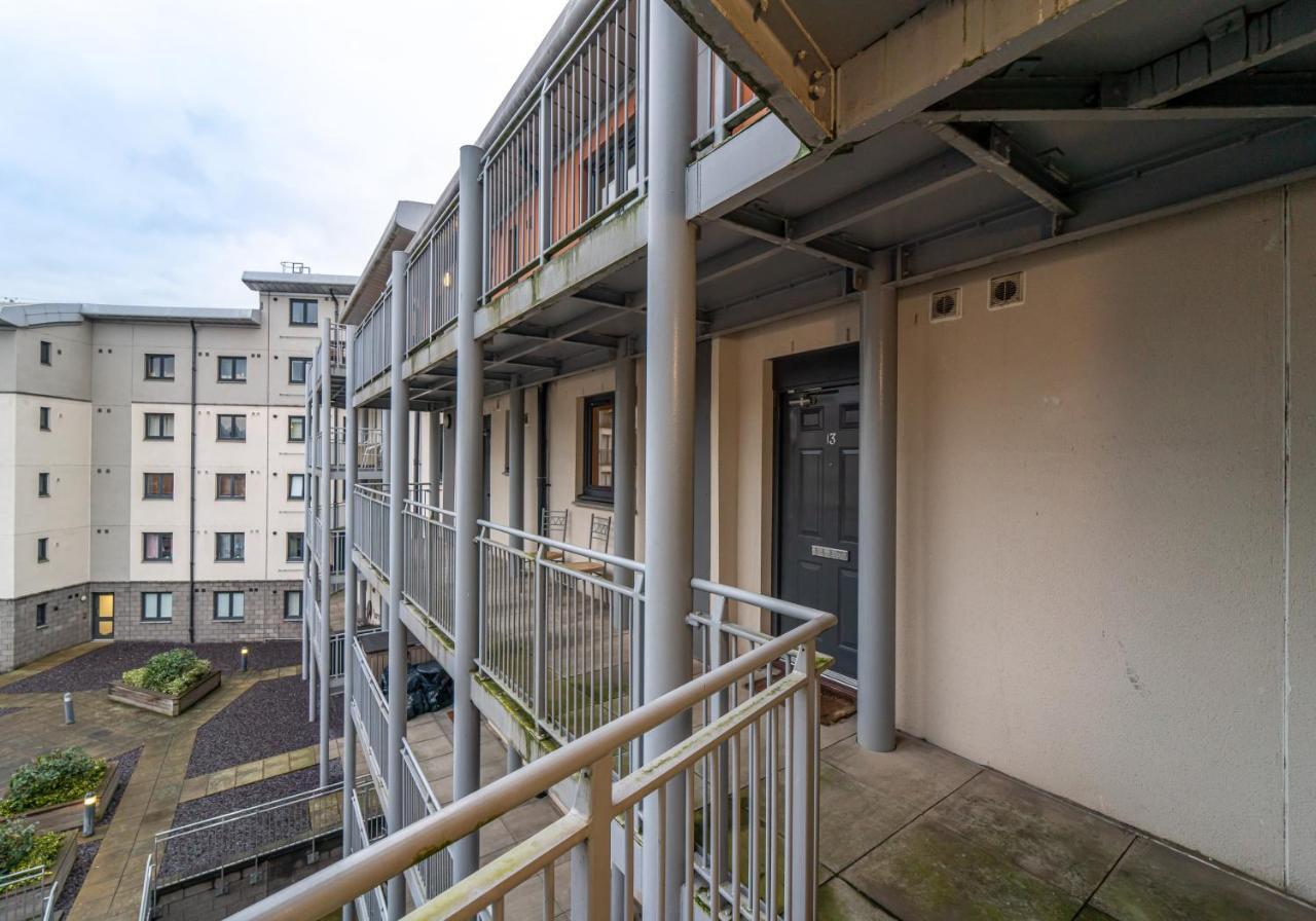 The New Lochend Park View Residence Εδιμβούργο Εξωτερικό φωτογραφία