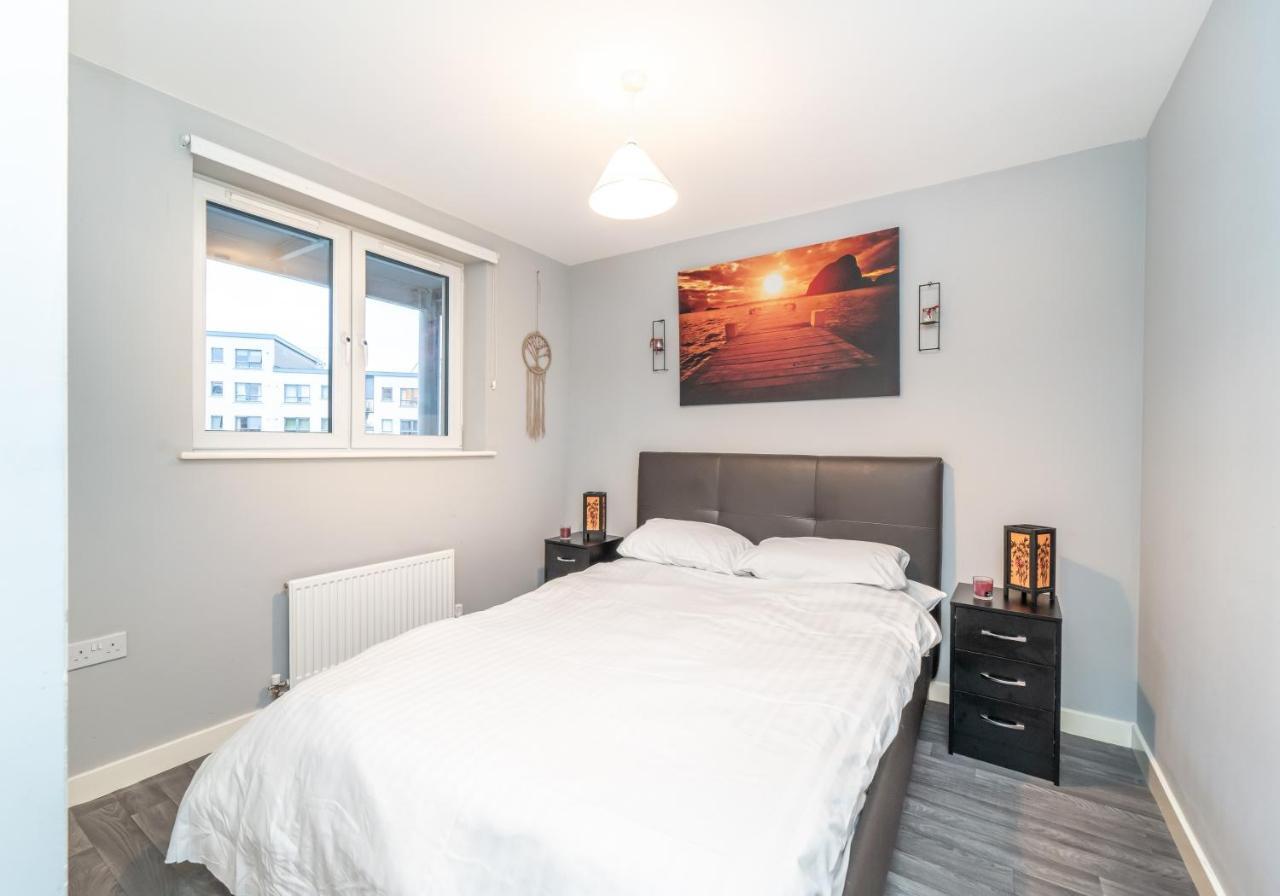 The New Lochend Park View Residence Εδιμβούργο Εξωτερικό φωτογραφία